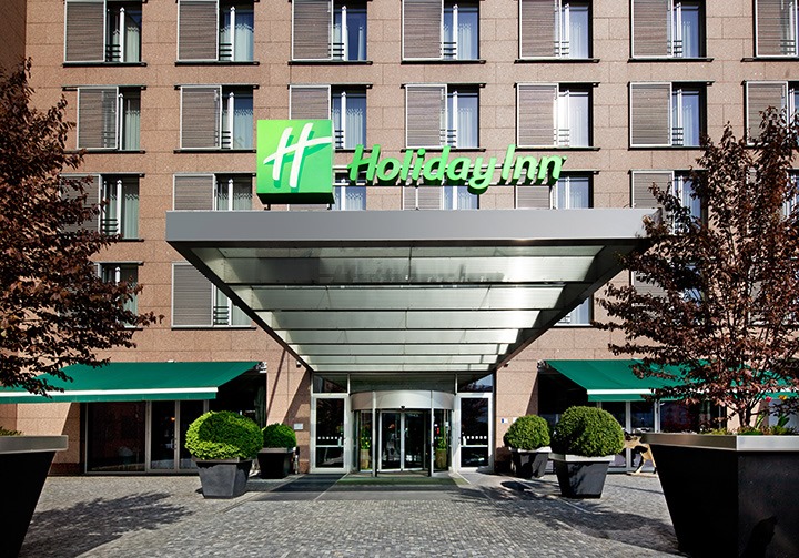 В пражском отеле Holiday Inn Prague установлен Электронный консьерж Навигатория.